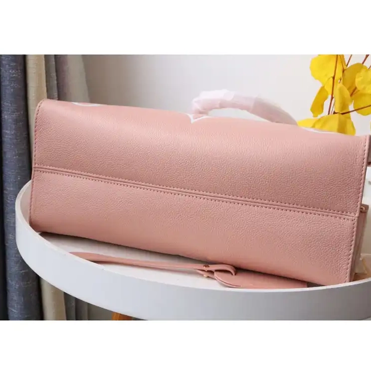 Bag LV 2212DJ0005 0515
